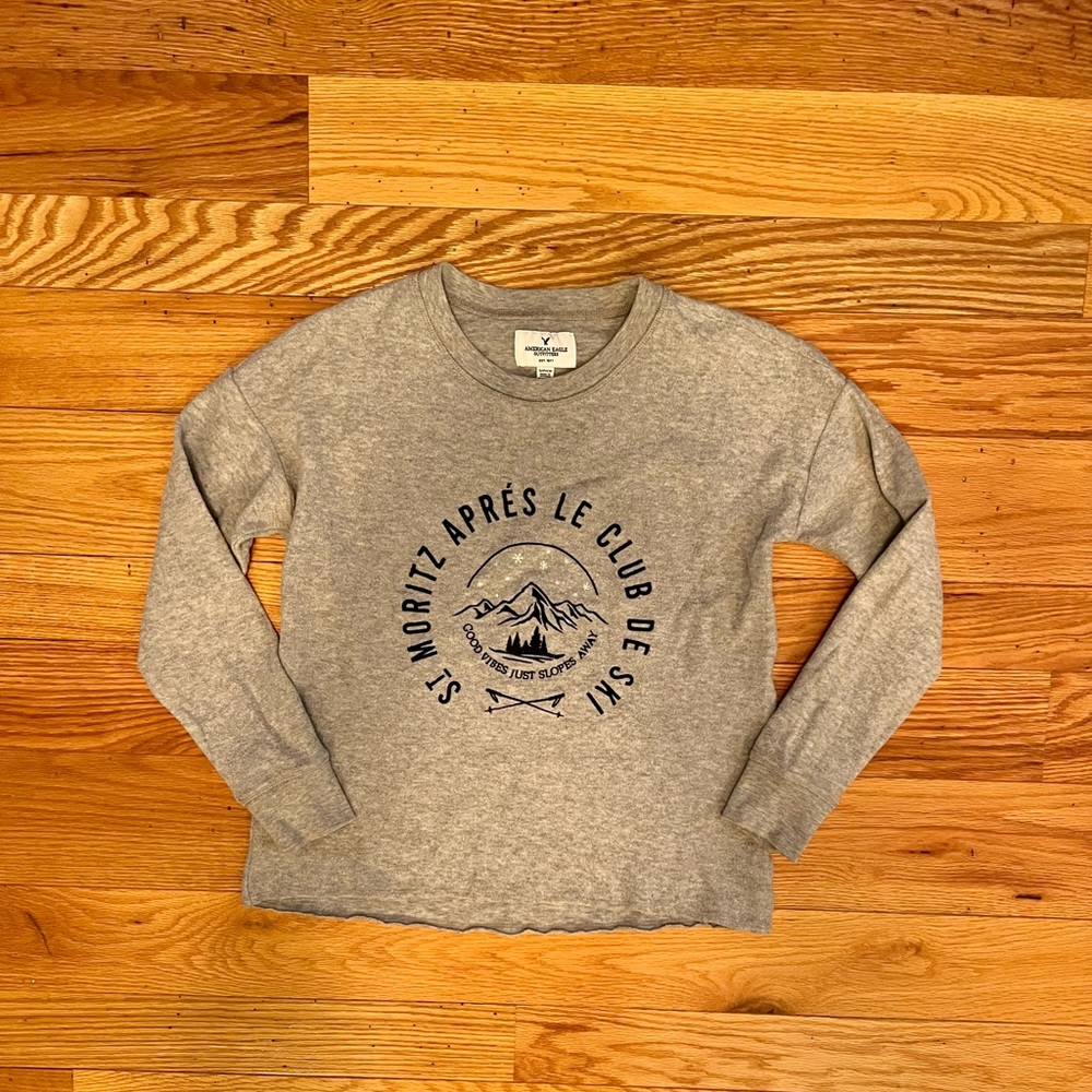 American Eagle Ski Themed Crewneck Sweatshirt
